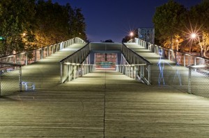 Light Painting de la passerelle Simone de Beauvoir